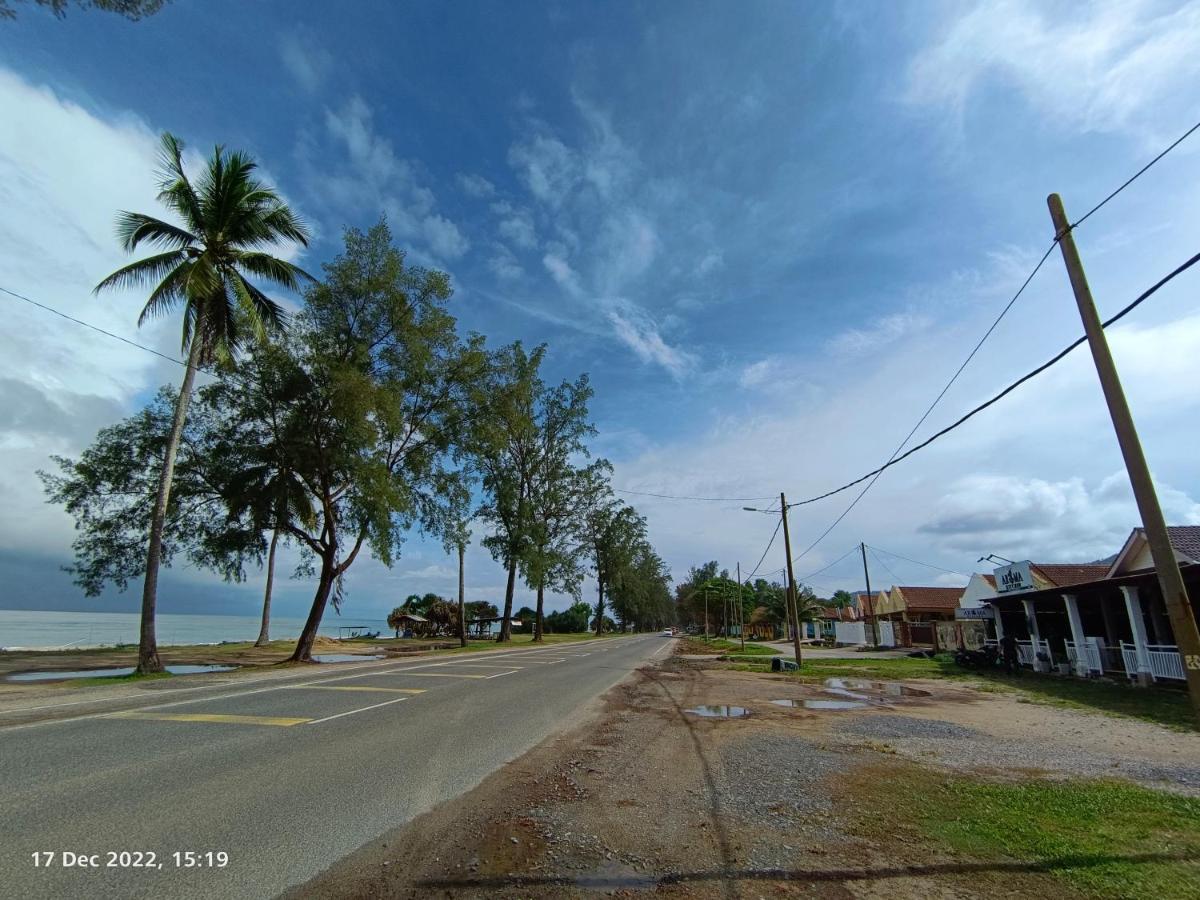 Seaview Promenade Homestay Dungun Kültér fotó