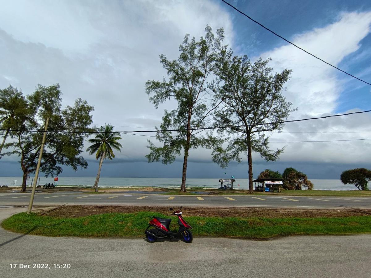 Seaview Promenade Homestay Dungun Kültér fotó