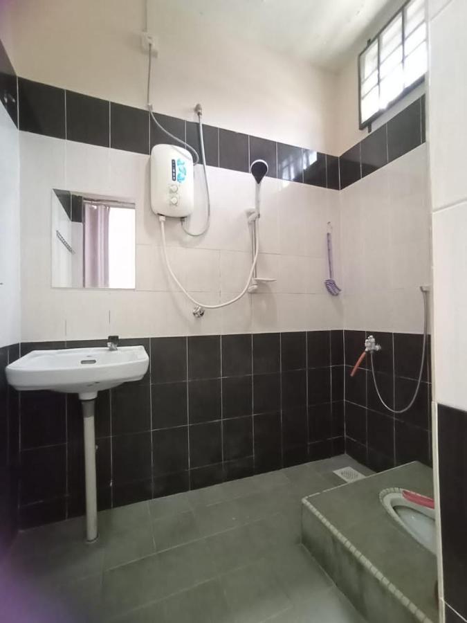 Seaview Promenade Homestay Dungun Kültér fotó